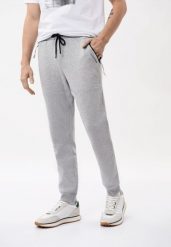 Spodnie dresowe joggery N-BASO. Czarne spodnie sportowe męskie Volcano, m, bez wzorów, z dresówki, do biegania. Za 139.99 zł.