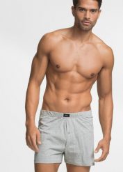 Luźne bokserki z dżerseju z miękką bawełną (4 pary). Szare bokserki męskie bonprix, bez wzorów, z bawełny. Za 75.96 zł.