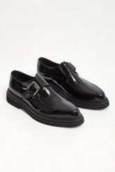 Półbuty męskie skórzane lakierki DOLCE&GABBANA. Półbuty męskie Dolce & Gabbana, bez wzorów, bez obcasa, bez zapięcia. W wyprzedaży za 3,254.25 zł.
