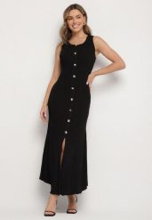 Czarna Wiskozowa Sukienka Sweterkowa z Ozdobnymi Guzikami Lunarelle. Czarne sukienki damskie Born2be, na co dzień, z aplikacjami, z dzianiny, eleganckie, bez kołnierzyka, bez ramiączek. Za 109.99 zł.