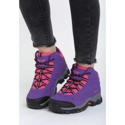 Fioletowe Buty Trekkingowe Guardian. Fioletowe obuwie trekkingowe damskie Born2be, z materiału, przed kostkę, bez zapięcia. Za 99.99 zł.