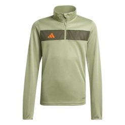 Bluza sportowa Adidas Tiro 25 Essentials junior zielona. Zielone bluzy damskie Adidas, bez wzorów, z materiału, sportowe, bez ramiączek, bez kaptura. Za 170.15 zł.