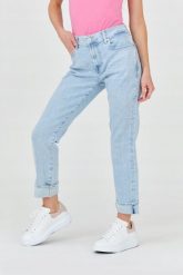 7 FOR ALL MANKIND Jasne jeansy damskie Relaxed Skinny. Niebieskie jeansy damskie 7 for all mankind, bez wzorów, z bawełny. W wyprzedaży za 499.99 zł.