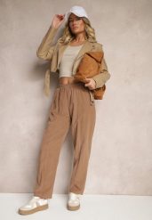 Brązowe Bawełniane Spodnie High Waist w Klasycznym Stylu Arivora. Brązowe spodnie materiałowe damskie Renee, bez wzorów, z bawełny, eleganckie, z podwyższonym stanem. Za 119.99 zł.