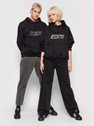 2005 Bluza Unisex Signature Czarny Regular Fit. Czarne bluzy męskie 2005, m, bez wzorów, z bawełny, bez ramiączek, bez kaptura. Za 249.99 zł.