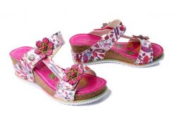 LAURA VITA 0006695 Bonito 22 fushia, klapki damskie. Czerwone klapki damskie Laura Vita, na lato, bez wzorów, ze skóry, bez obcasa, na koturnie, bez zapięcia. Za 354.90 zł.