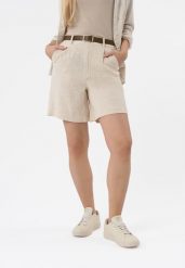 Szorty z lnem P-ELYS. Brązowe szorty damskie Volcano, bez wzorów, ze lnu, z podwyższonym stanem. Za 139.99 zł.