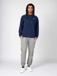 Fila Bluza "Braives Reglan" | FAM0341 | Mężczyzna | Niebieski. Niebieskie bluzy męskie Fila, m, bez wzorów, z bawełny, bez ramiączek, bez kaptura. W wyprzedaży za 179.00 zł.