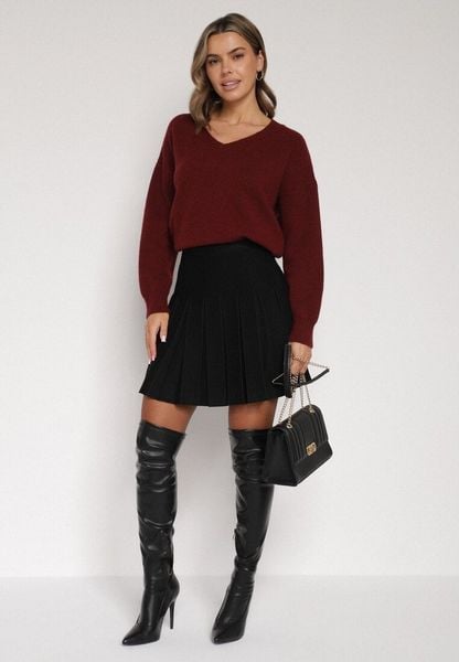 Czarna Plisowana Spódnica z Wiskozą z Wysokim Stanem Nesadoe. Czarne spódnice damskie Born2be, do pracy, m, bez wzorów, z koronki, biznesowe, z podwyższonym stanem, mini, koszulowe. Za 89.99 zł.