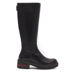 Kozaki Lasocki. Czarne kozaki damskie Lasocki, bez wzorów, bez obcasa, na płaskiej podeszwie, bez zapięcia. Za 429.99 zł.