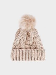 4F Czapka zimowa damska - beżowa S. Brązowe czapki damskie 4F, na zimę, bez wzorów, z polaru, klasyczne. W wyprzedaży za 39.99 zł.