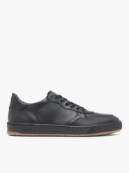 Czarne sportowe półbuty ze skóry licowej. Czarne buty sportowe męskie Ryłko, bez wzorów, ze skóry, bez zapięcia, trekkingowe. Za 499.99 zł.
