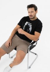 Koszulka z nadrukiem, Comfort Fit, T-NARIS. T-shirty męskie Volcano, l, bez wzorów, z bawełny, bez kołnierzyka, bez ramiączek. Za 69.99 zł.