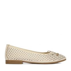 Baleriny Lasocki. Brązowe balerinki damskie Lasocki, bez wzorów, bez obcasa, bez zapięcia. Za 199.99 zł.