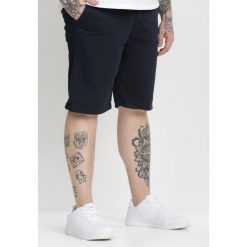 Granatowe Szorty Adraros. Niebieskie szorty męskie Born2be, bez wzorów, z tkaniny. Za 79.99 zł.