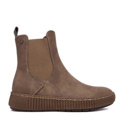 Botki Go Soft. Brązowe botki damskie GO SOFT, bez wzorów, bez obcasa, na płaskiej podeszwie, bez zapięcia. Za 179.99 zł.