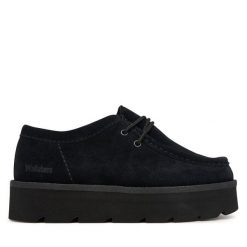 Półbuty Clarks. Czarne półbuty damskie Clarks, bez wzorów, bez obcasa, na płaskiej podeszwie, bez zapięcia. Za 479.99 zł.