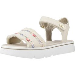 Sandały ASSO AG17203 Beżowy. Brązowe sandały damskie ASSO, bez wzorów, z tkaniny, bez obcasa, bez zapięcia. Za 162.99 zł.