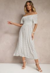 Biała Bawełniana Sukienka o Rozkloszowanym Kroju Zdobiona Printem w Groszki Lisanovia. Białe sukienki damskie Renee, na co dzień, m, z aplikacjami, z bawełny, eleganckie, bez kołnierzyka, bez ramiączek, midi, proste. Za 39.99 zł.