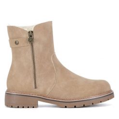 Botki Go Soft. Brązowe botki damskie GO SOFT, bez wzorów, bez obcasa, na płaskiej podeszwie, bez zapięcia. Za 199.99 zł.