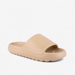 Klapki męskie Coqui. Brązowe klapki męskie Coqui, bez wzorów, z materiału, bez zapięcia. Za 136.99 zł.