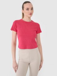4F T-shirt slim z prążkowanej dzianiny damski - różowy L. Czerwone t-shirty damskie 4F, l, bez wzorów, z bawełny, klasyczne, bez kołnierzyka, bez ramiączek. W wyprzedaży za 49.99 zł.