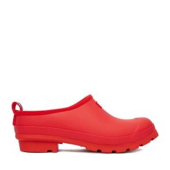 Kalosze Hunter. Czerwone kalosze damskie Hunter, bez wzorów, bez zapięcia. Za 199.99 zł.