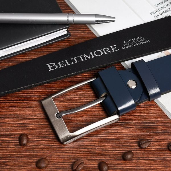 Beltimore Skórzany Pasek Męski Granatowy Szeroki E02 : Kolory - Granatowy, Rozmiar Pasków - R.140-155 Cm. Niebieskie paski męskie z jeansu, eleganckie. Za 54.99 zł.
