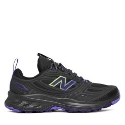 Buty do biegania New Balance. Czarne obuwie sportowe damskie New Balance, bez wzorów, bez zapięcia, do biegania. Za 349.99 zł.