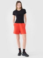 4F Spodenki dresowe damskie - czerwone XL. Czerwone szorty damskie 4F, bez wzorów, z bawełny, sportowe. W wyprzedaży za 59.99 zł.