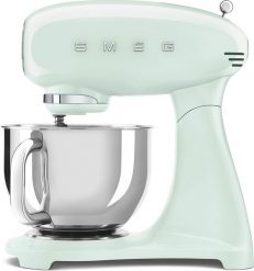 Mikser 50's Style jednolity pastelowy zielony. Zielone miksery Smeg. W wyprzedaży za 2,391.63 zł.