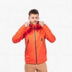 Kurtka turystyczna męska Quechua MH500 wodoodporna. Zielone kurtki męskie QUECHUA, l, bez wzorów, z materiału, sportowe, bez kaptura. Za 399.99 zł.