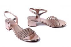 TAMARIS 1-28248-44 586 rose glam, sandały damskie. Żółte sandały damskie Tamaris, bez wzorów, z gumy, bez obcasa, na obcasie, bez zapięcia. Za 223.92 zł.