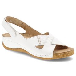 Białe Sandały Armodo Modne Obuwie Damskie. Białe sandały damskie Armodo, bez wzorów, ze skóry, bez obcasa, bez zapięcia. Za 259.00 zł.