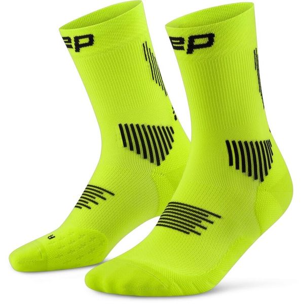 Męskie krótkie skarpety kompresyjne sportowe Core Run do połowy łydki CEP. Czarne skarpety męskie CEP, bez wzorów, z materiału. Za 79.00 zł.