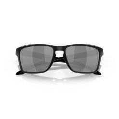 Okulary przeciwsłoneczne Oakley Sylas. Czarne okulary przeciwsłoneczne damskie Oakley. W wyprzedaży za 842.00 zł.