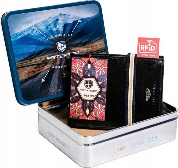Peterson Skórzany portfel męski w orientacji poziomej Peterson NoSize. Portfele męskie Peterson, bez wzorów. Za 178.92 zł.