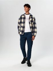 Kurtka koszulowa - granatowy. Niebieskie kurtki męskie Sinsay, l, bez wzorów, bez kaptura. Za 119.99 zł.