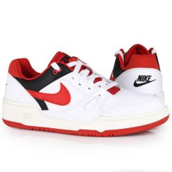 Buty męskie sportowe sneakersy Nike FULL FORCE LO. Białe buty sportowe męskie Nike, bez wzorów, bez zapięcia. W wyprzedaży za 319.00 zł.