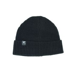 Czapka dzianinowa Beanie - rozmiar uniwersalny - (czarna). Czarne czapki damskie SURF MONKEY, na zimę, bez wzorów, z dzianiny. Za 119.95 zł.