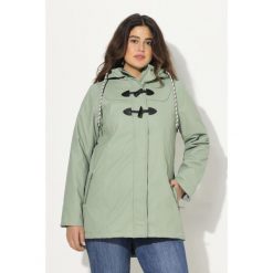 Damskie Kurtka przeciwdeszczowa HYPRAR wodoszczelna kaptur podłużne guziki. Zielone kurtki sportowe damskie Ulla Popken, plus size, bez wzorów, z materiału, bez ramiączek, bez kaptura, trekkingowe. W wyprzedaży za 511.99 zł.