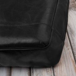 Plecak męski skórzany vintage na laptopa miejski czarny Paolo Peruzzi IM-07-BL. Czarne plecaki męskie bez wzorów, z bawełny, biznesowe. Za 202.95 zł.