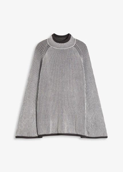 Sweter oversize ze stójką. Szare swetry nierozpinane damskie bonprix, bez wzorów, bez kołnierzyka, bez ramiączek. Za 89.99 zł.