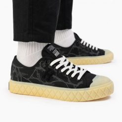 Buty męskie trampki sportowe Palladium PALLA ACE VINES. Czarne trampki męskie Palladium, bez wzorów, z bawełny, klasyczne, bez zapięcia. Za 289.00 zł.