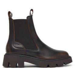 Sztyblety Tamaris. Brązowe botki damskie Tamaris, bez wzorów, bez obcasa, na płaskiej podeszwie, bez zapięcia. Za 484.99 zł.