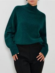 Sweter ze stójką - zielony. Zielone swetry nierozpinane damskie Sinsay, l, bez wzorów, bez kołnierzyka, bez ramiączek. Za 59.99 zł.