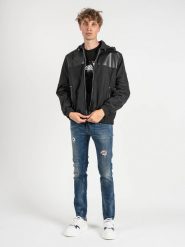 Les Hommes Kurtka "Windbreaker" | LLO311-250L | Windbreaker Jacket | Mężczyzna | Czarny. Czarne kurtki męskie Les Hommes, l, bez wzorów, z poliesteru, bez kaptura. W wyprzedaży za 1,259.00 zł.