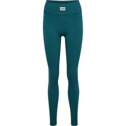 Damskie legginsy bezszwowe prążkowane Hummel Pulse. Zielone legginsy damskie Hummel, bez wzorów, prążkowane. Za 163.50 zł.