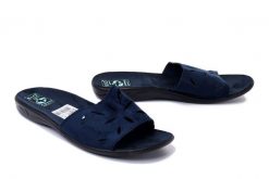 ADANEX 27330 SAK67NN granatowy, klapki damskie. Niebieskie klapki damskie Adanex, bez wzorów, bez obcasa, bez zapięcia. Za 65.99 zł.
