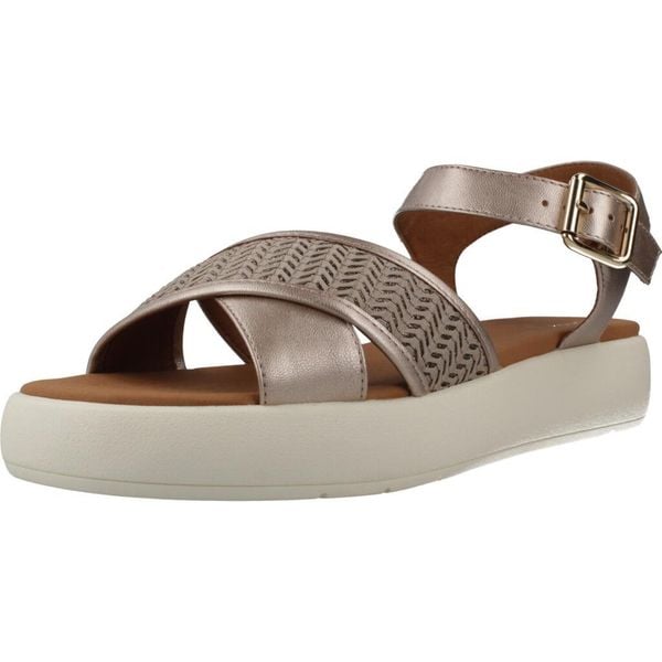 Sandały GEOX D CAMALEI Rose. Czerwone sandały damskie Geox, bez wzorów, z syntetyku, bez obcasa, bez zapięcia. Za 220.99 zł.